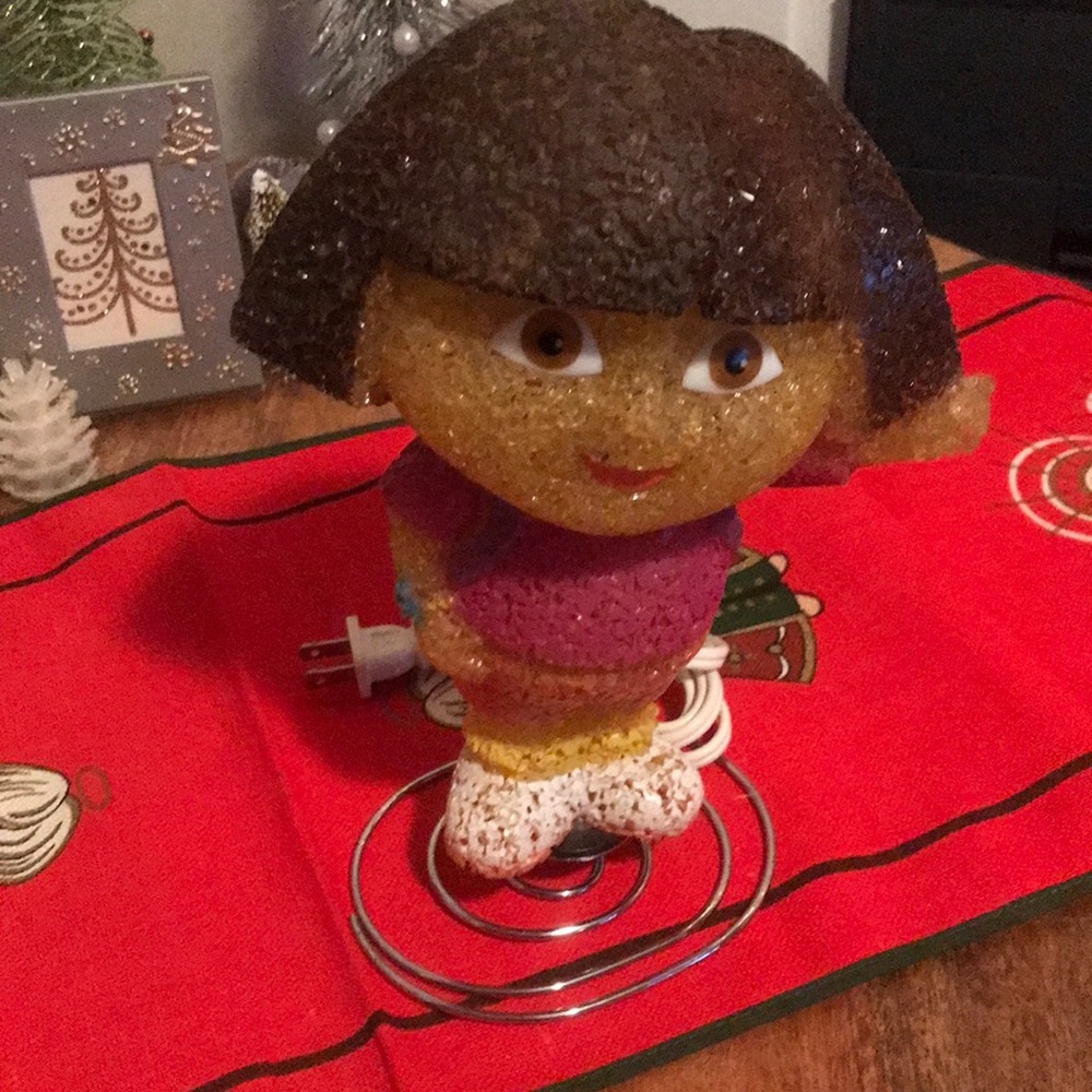 Dora light in very good condition